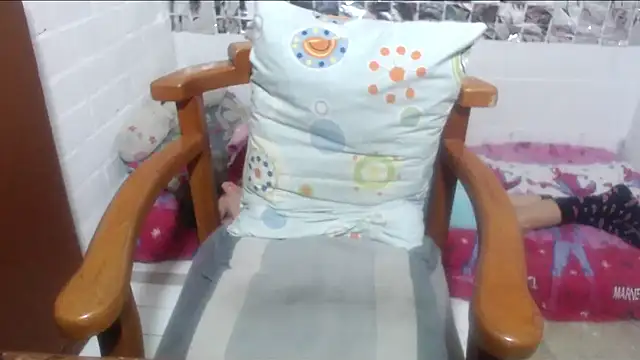 rose-crystal online show from 12-20-25, 12:56