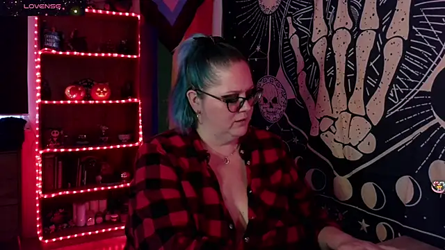 Kinky Witch online show from 10-26-25, 05:52