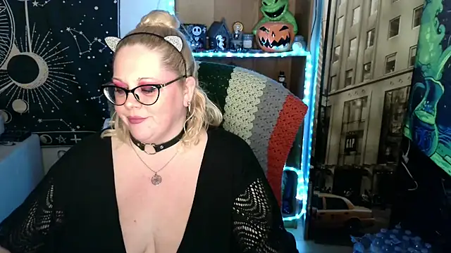 Kinky Witch online show from 04-26-26, 04:26