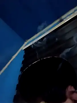 Snapshot of Nikooo78777 chatting on 10-29-25, 05:20 Nikooo78777 online show from 10-29-25, 05:20