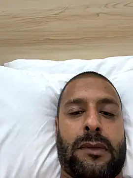 anaahmed30 online show from 10-12-25, 10:53