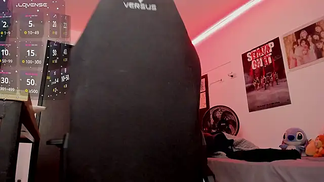 Snapshot of velvet_skyn chatting on 02-20-26, 05:37 velvet skyn online show from 02-20-26, 05:37