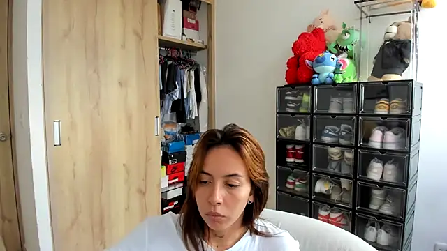 Snapshot of double_trouble_ chatting on 02-17-25, 05:32 double trouble online show from 02-17-25, 05:32