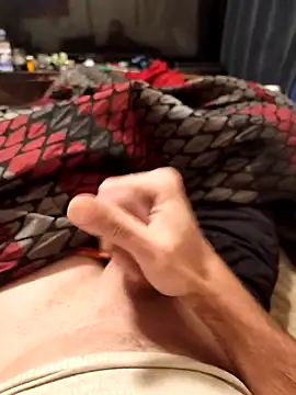 Snapshot of BigD9331 chatting on 09-20-25, 01:12 BigD9331 online show from 09-20-25, 01:12