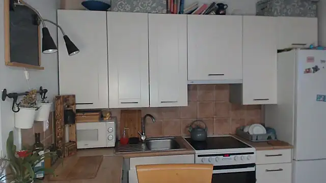 Snapshot of BuffyxLUST chatting on 10-06-25, 07:39 BuffyxLUST online show from 10-06-25, 07:39