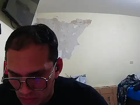 DOBLEWYOSK69G online show from 10-21-25, 04:57