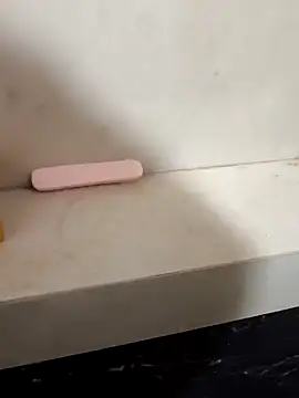 fourteenflash online show from 10-07-25, 05:21