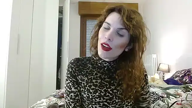 Snapshot of refem9 chatting on 10-02-25, 02:57 refem9 online show from 10-02-25, 02:57