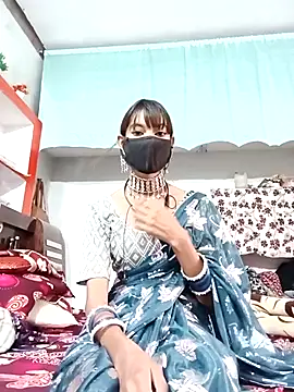 Snapshot of HOT_SHRII chatting on 10-16-25, 11:33 HOT SHRII online show from 10-16-25, 11:33