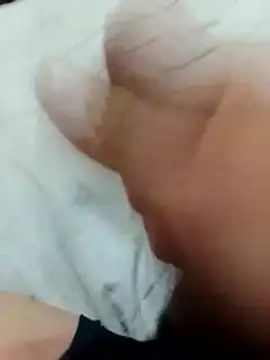 Snapshot of luca12z chatting on 10-21-25, 09:04 luca12z online show from 10-21-25, 09:04