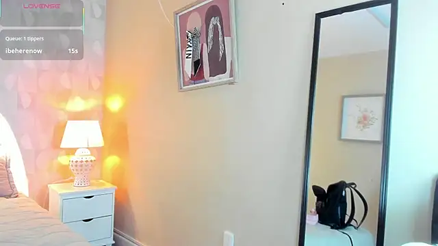 isabella milf  online show from 09-20-25, 07:04