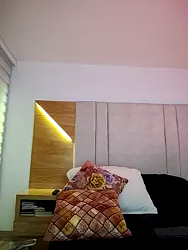 David tatto1 online show from 09-09-25, 02:44