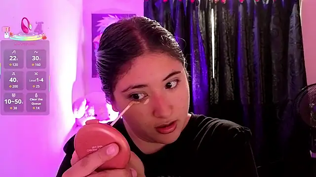 Gaby  Howards online show from 10-13-25, 07:03