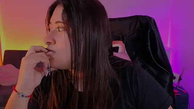 Gaby  Howards online show from 05-08-26, 07:08