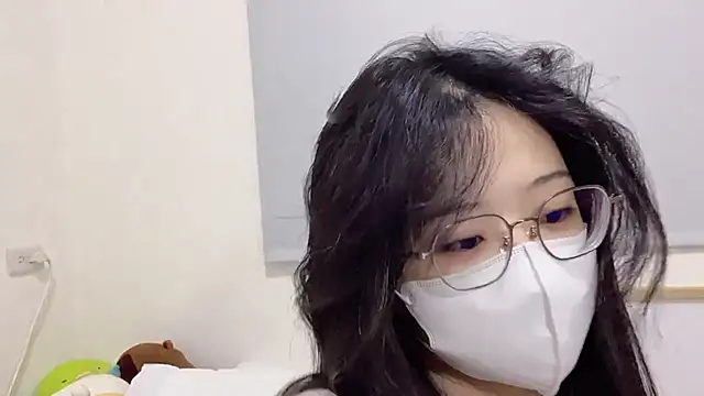 LHeart online show from 10-01-25, 02:12