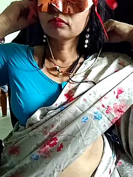 Snapshot of sesiteluguammayi chatting on 07-19-26, 02:15 sesiteluguammayi online show from 07-19-26, 02:15