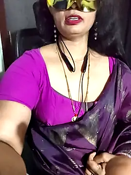 Snapshot of sesiteluguammayi chatting on 07-21-26, 01:46 sesiteluguammayi online show from 07-21-26, 01:46