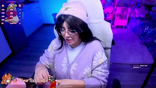 AlyssaRomanova online show from 12-18-25, 02:28