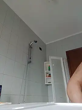 Alessio1987 online show from 05-18-26, 04:24