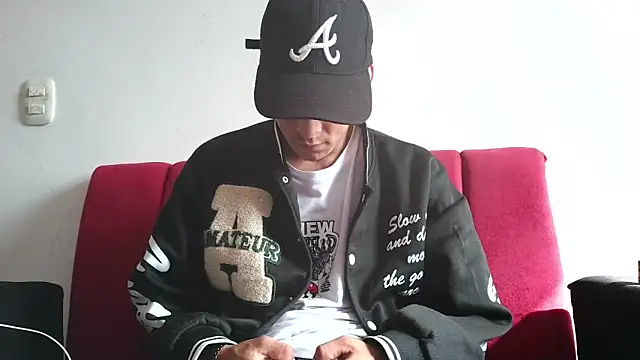 Snapshot of andrewcoopper1 chatting on 02-12-26, 02:01 andrewcoopper1 online show from 02-12-26, 02:01