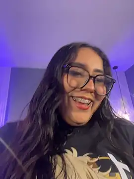 KatlynRous online show from 05-07-26, 06:57