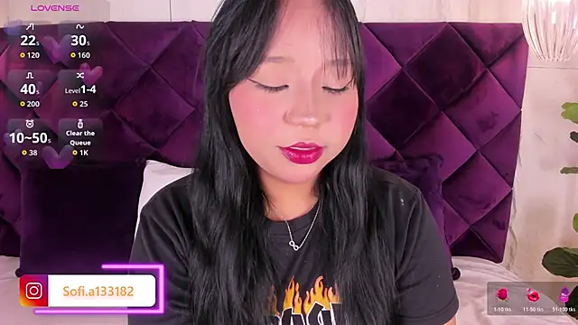 SofiAdanss online show from 05-05-26, 10:07