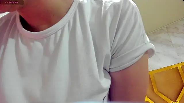 Luciifeer  online show from 10-26-25, 06:36