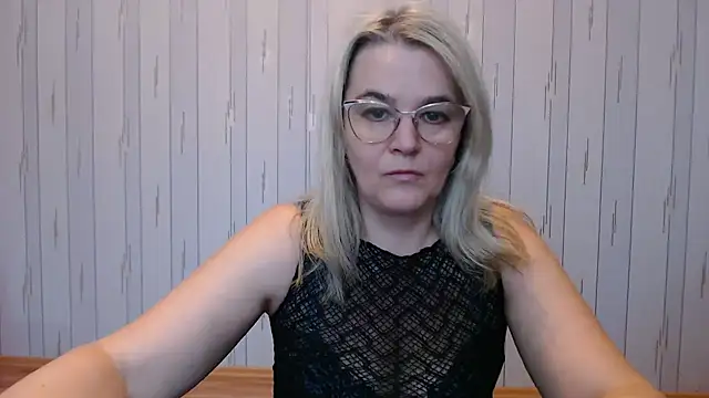 EleanoraDream online show from 11-11-25, 06:13