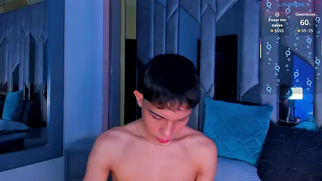 Sebax Young online show from 05-10-26, 04:17