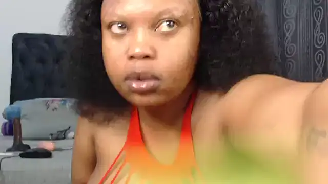 Busty-Caramel online show from 09-24-25, 06:00