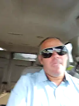 cubanitofeliz40 online show from 10-01-25, 02:56