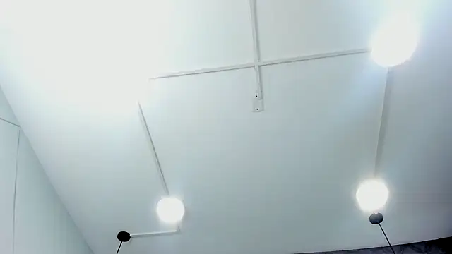 ThaliaCross online show from 09-16-25, 07:48