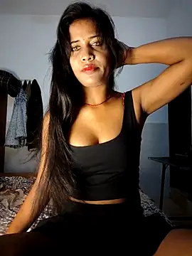 cute radhikaa online show from 10-22-25, 06:02