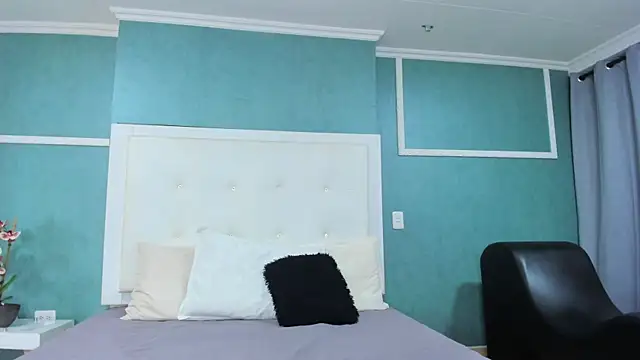 Snapshot of ania_gomez chatting on 09-29-25, 10:03 ania gomez online show from 09-29-25, 10:03