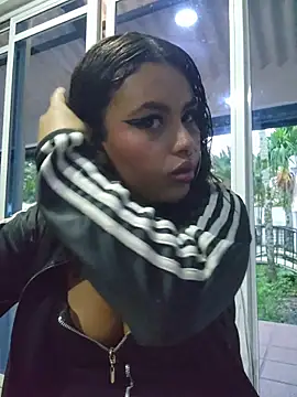 Yessica Lopezz online show from 05-02-26, 01:05