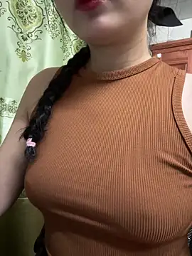 LinYi Office online show from 02-06-26, 01:21