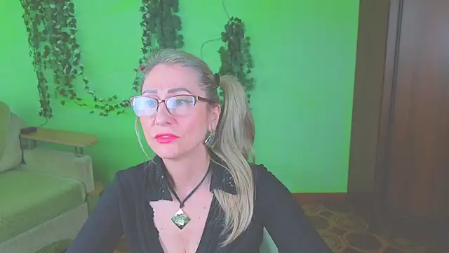 Habibi Honeyy online show from 06-26-26, 01:26