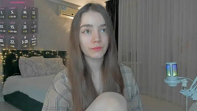 sweete chantal online show from 02-11-26, 03:33