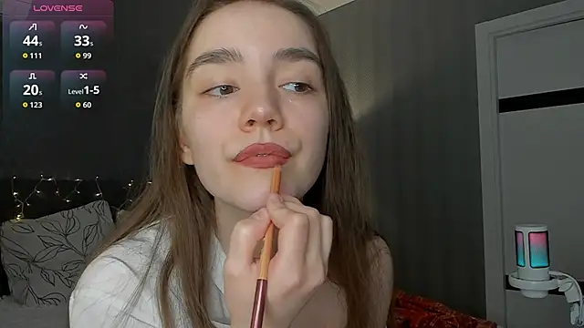 sweete chantal online show from 04-30-26, 07:53