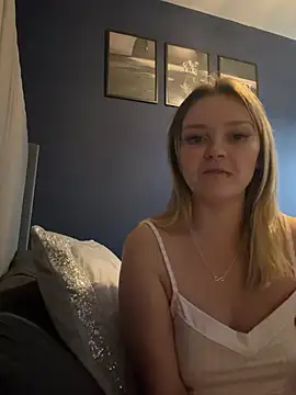 Snapshot of Star-36 chatting on 03-10-26, 09:58 Star-36 online show from 03-10-26, 09:58