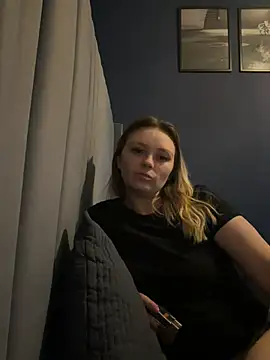 Snapshot of Star-36 chatting on 03-13-26, 07:37 Star-36 online show from 03-13-26, 07:37