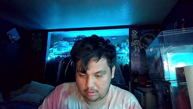 Snapshot of Batcum129 chatting on 11-27-25, 08:49 Batcum129 online show from 11-27-25, 08:49