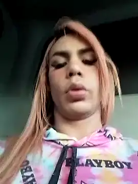 Snapshot of Daliana_Gounbolt chatting on 09-09-25, 11:21 Daliana Gounbolt online show from 09-09-25, 11:21