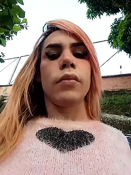 Snapshot of Daliana_Gounbolt chatting on 09-12-25, 11:32 Daliana Gounbolt online show from 09-12-25, 11:32