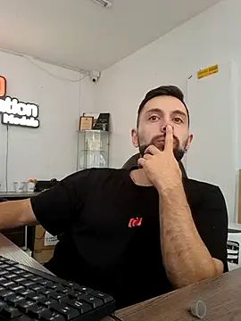 Snapshot of Nacho_Masters chatting on 09-25-25, 05:49 Nacho Masters online show from 09-25-25, 05:49