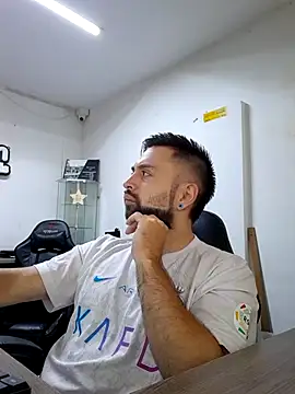 Snapshot of Nacho_Masters chatting on 10-14-25, 01:12 Nacho Masters online show from 10-14-25, 01:12