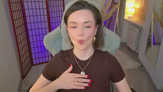 AvaFlower online show from 11-30-25, 03:16