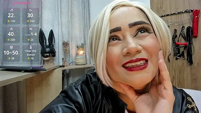 Snapshot of KristhalRasmussel chatting on 10-06-25, 10:07 KristhalRasmussel online show from 10-06-25, 10:07