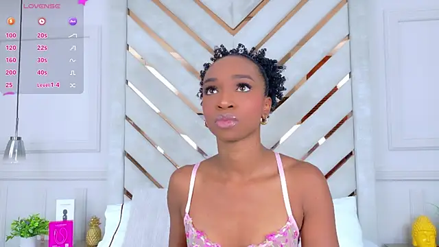 Snapshot of Agatha-Adams chatting on 10-14-25, 03:35 Agatha-Adams online show from 10-14-25, 03:35