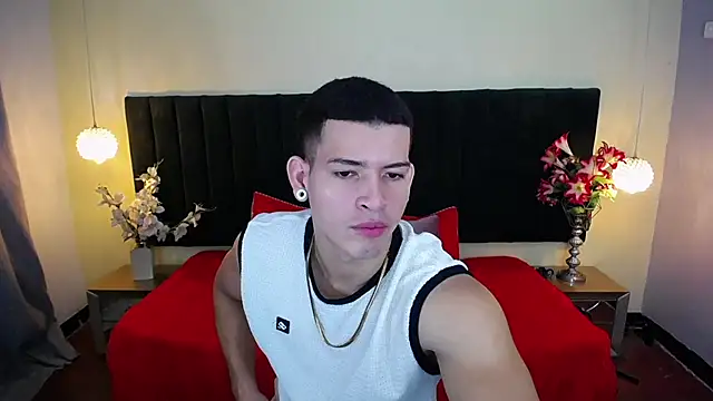 Snapshot of ethan_rodgers chatting on 09-29-25, 08:13 ethan rodgers online show from 09-29-25, 08:13